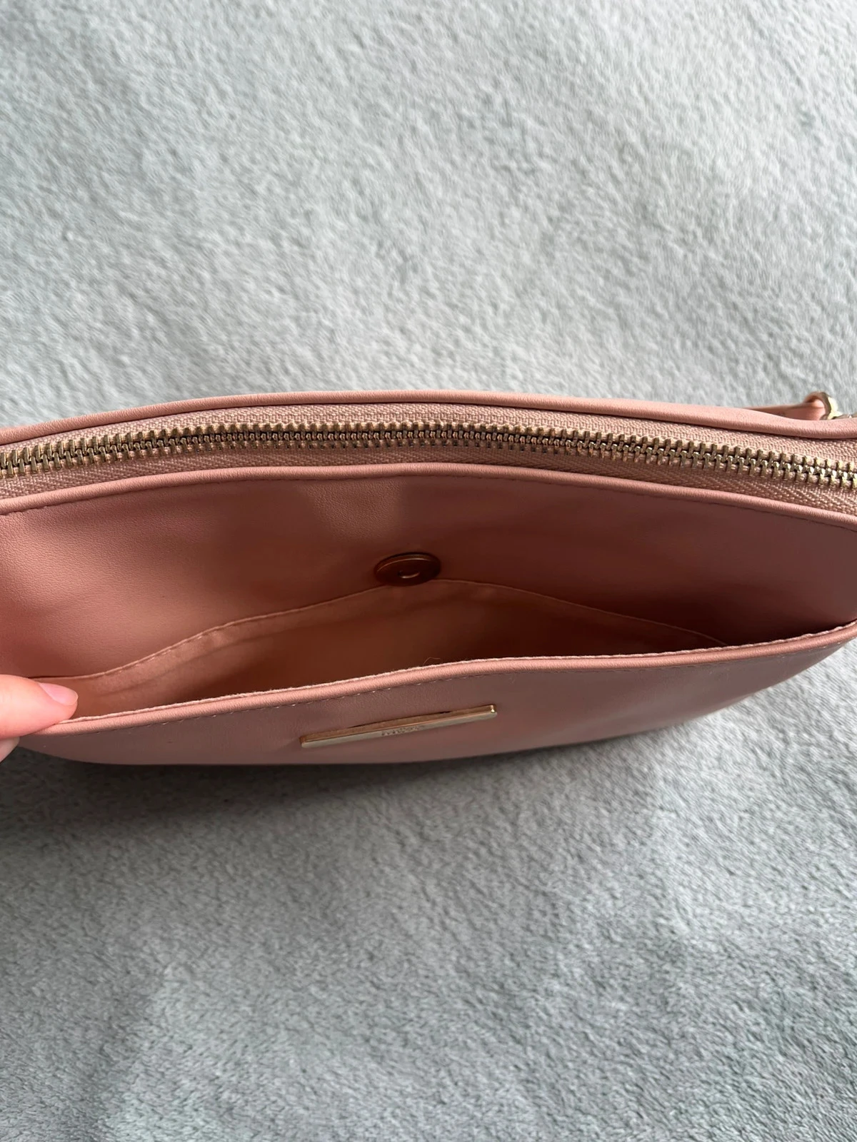 MOA pink powdery shoulder bag new – photo 8